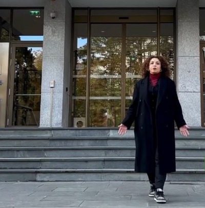 251124 Theatermaker Damla Yuru